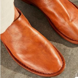Free People Blake Stitch Down Brown Mules Sz 40. Worn once.